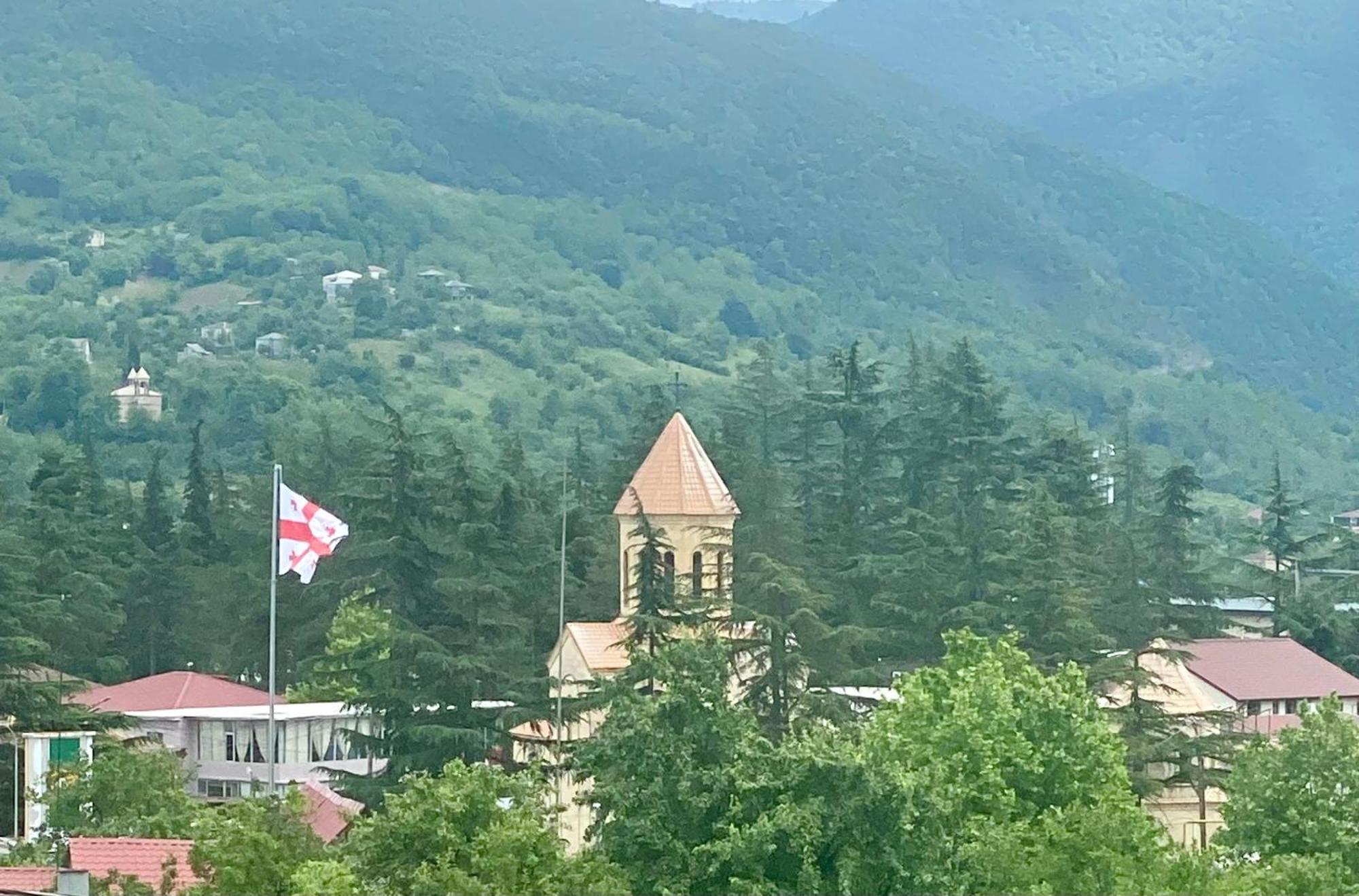 Guesthause Bagdati Bagian luar foto